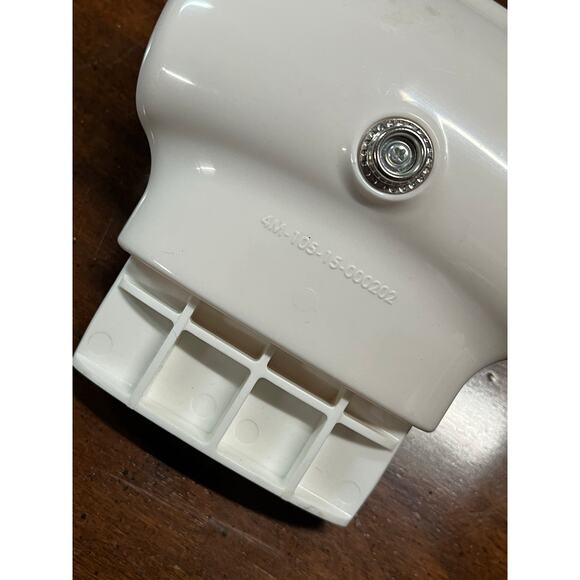 4Moms Mamaroo Toy Connector Piece -older model - Picture 4 of 5